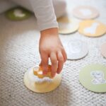 Woopie Green Sensorinė žaidimo dėžė – liesk, surask, lavink - Image 12