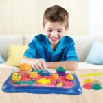 Woopie 4 spalvų kinetinis smėlis su priedais ir krepšeliu 0.8kg - Image 2